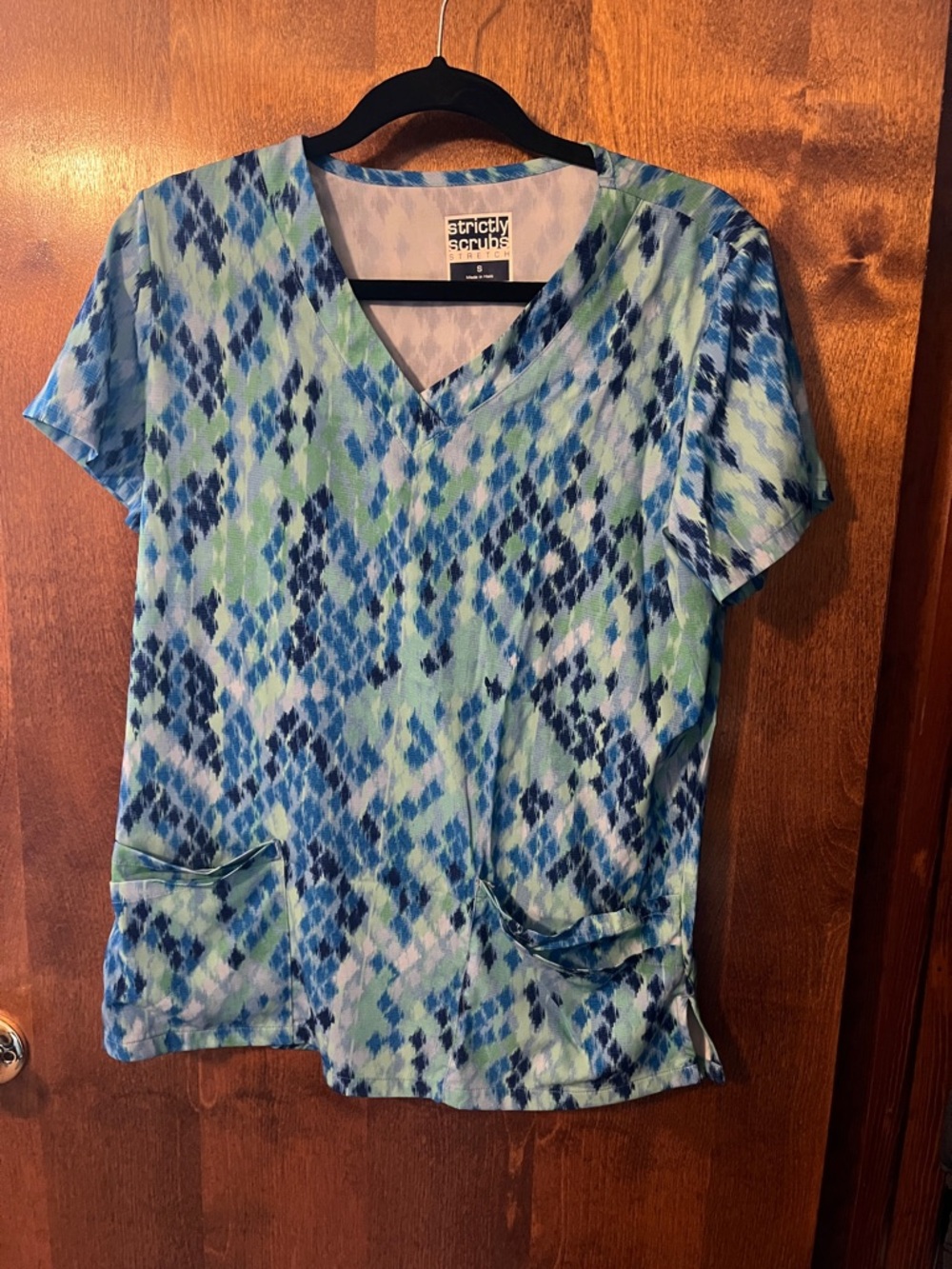 Blue-Green Printed V-Neck Scrub Top
